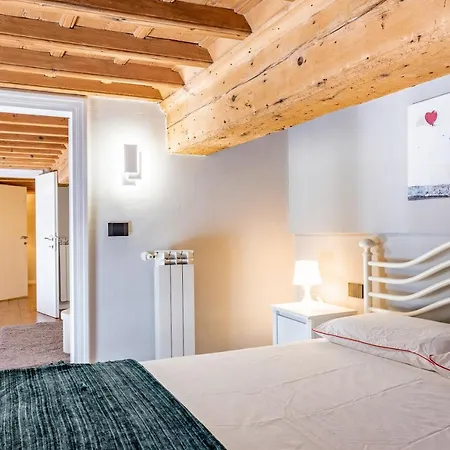 Fortezza Nuova Lovely Duplex Apartment